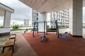 Balkón nebo terasa v ubytování Petrovdom Apartments 35-454 in RC Manhattan City,Beresteiskyi 11