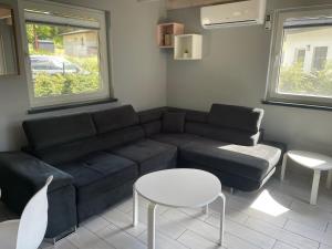 Posedenie v ubytovaní Dom wypoczynkowy Pod kasztanem 1 nad jeziorem