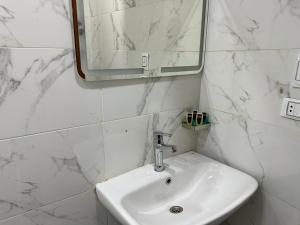 Un baño de Prince Of Pyramids View Inn