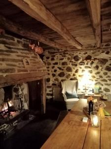 Gallery image of Gîte L'Oustalou in Taussac