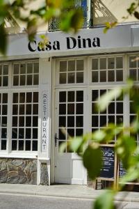 a casa dima restaurant with the door open at LA CASA DINA in Banyuls-sur-Mer