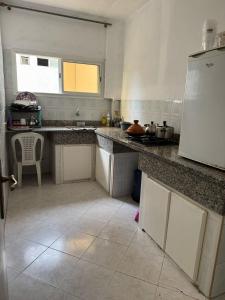 O bucătărie sau chicinetă la Appartement Dadi