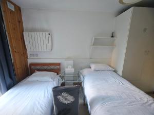 Postel nebo postele na pokoji v ubytování Dublin city center room en-suite