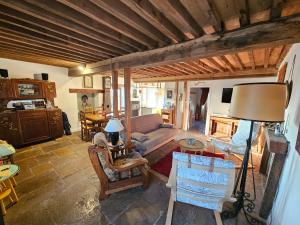 Posezení v ubytování L'Imprévu - Maison de vigneron à deux pas de Vézelay