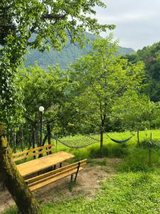 Paesaggio naturale nelle vicinanze di questo campeggio di lusso