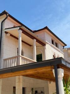 Balkón nebo terasa v ubytování Apartments Villa Dinka