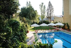 Bazén v ubytování Hotel Torres I nebo v jeho okolí