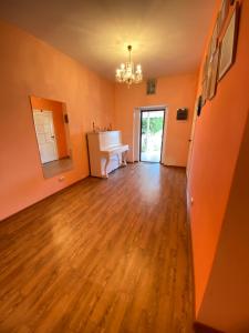 Foto sihtkohas Tšolponata asuva majutusasutuse Osobyi Guest house galeriist