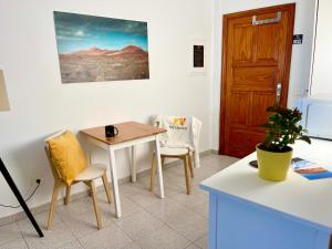 Fotografie z fotogalerie ubytování Weybeach3 ocean frontline,sea view,private terrace v destinaci La Santa