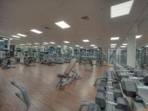 Fitness centar i/ili fitness sadržaji u objektu Orchid Vue Hotel