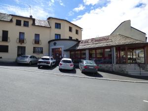 Clădirea în care este situat/ăhotelul