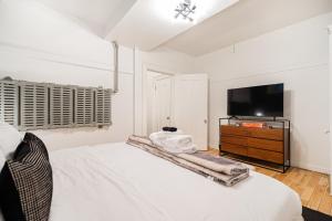 Gallery image of La Roche Bohèmes in Montréal