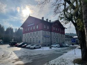 Apartmány J L A v zimě