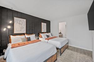 Postel nebo postele na pokoji v ubytování Modern Stay Comfort-Free Parking