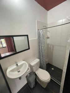 Koupelna v ubytování Hotel MONARCA