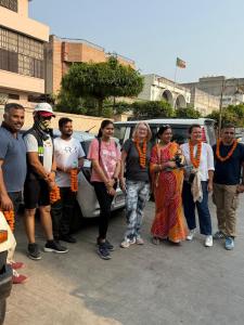 入住Jaipur The Lodge B&B的客人
