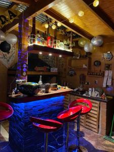 Ποτά στο Habitación amplia con cama de dos plazas mas una cama individual y amplio baño exclusivo +5 φωτογραφίες