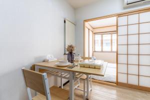 Φωτογραφία από το άλμπουμ του Cozy condo for 2 PPL near Teradacho Sta 4 min walk cecilia201 στην Οσάκα