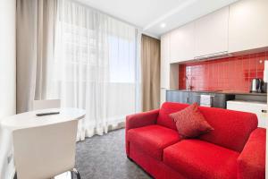 Kuchyň nebo kuchyňský kout v ubytování Comfort Apartments Box Hill