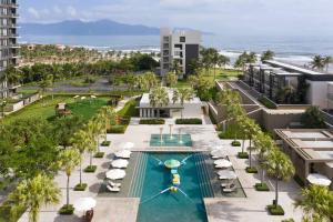 Bazén v ubytování Hyatt Regency Danang Resort and Spa nebo v jeho okolí