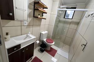 Bilik mandi di Edifício com Ótima localização e Conforto