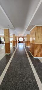 Afbeelding uit fotogalerij van Hotel Traveller Inn & Prathak Restaurant in Bhowāli