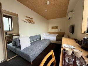 Postel nebo postele na pokoji v ubytování Xcellent Hotel