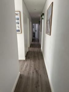 Gambar di galeri bagi Comfy Single Room in Guildford West with Easy Access - Shared Bathroom di Holroyd