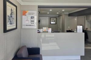 Fotografie z fotogalerie ubytování Rodeway Inn & Suites v destinaci Kamloops