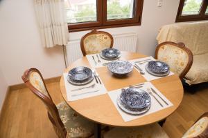 Posezení v ubytování Unlimited view - elegant apt 59 m2 w 37 m2 balc w prk