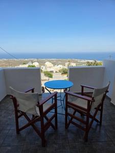 Imagen de la galería de Sunset Paradise Oia, en Oia 77 fotos más