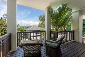 Un balcón o terraza de Far Pavilion - A tranquil Hampton-style Villa