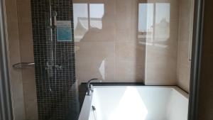 Baðherbergi á Amalfi Homestay