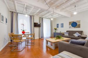 A seating area at Rome as you feel - Grotta Pinta apartments