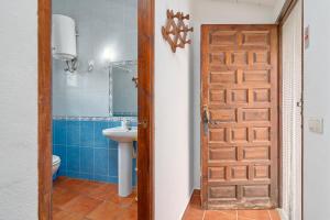Koupelna v ubytování Cortijo Grande + 53 fotografií
