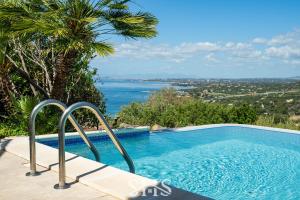 Πισίνα στο ή κοντά στο Villa D'Angeli +51 φωτογραφίες