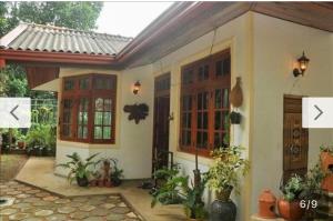 Κήπος έξω από το Over the hill Home stay +3 φωτογραφίες