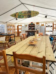 Restaurace v ubytování Glamping Spot - La Flotte en Ré