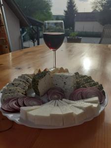 Jedlo v apartmáne alebo blízkom okolí