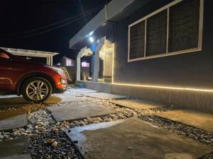 Gallery image of MAC Homes Blueberry Suite 2 in Accra +15 photos