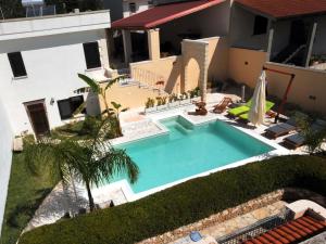 Bazén v ubytování Il Calesse B&B nebo v jeho okolí