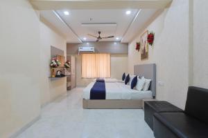 Afbeelding uit fotogalerij van The Castle Crown - Hotel Lord Krishna Dham in Dwarka +84 foto's