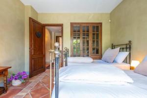 Posteľ alebo postele v izbe v ubytovaní Villa Casa Sol Encantadora villa con piscina