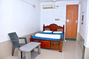 Φωτογραφία από το άλμπουμ του YJS Guest House Pondicherry σε Virāmpattinam