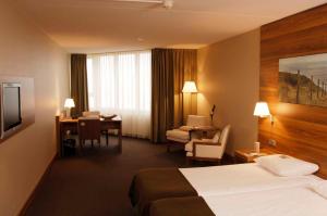TV/Unterhaltungsangebot in der Unterkunft NH Zandvoort Hotel