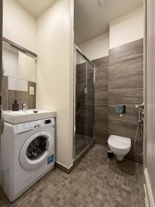 Koupelna v ubytování S13 Apartments + 14 fotografií