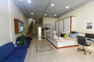 The lobby or reception area at Albergue Arribada