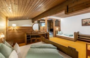 Hotel Elisabeth客房内的一张或多张床位