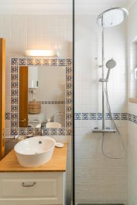 Koupelna v ubytování LV Premier Troia