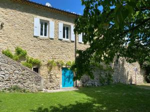 Imagen de la galería de Gîte la vie est belle, en Le Poët-Laval 19 fotos más